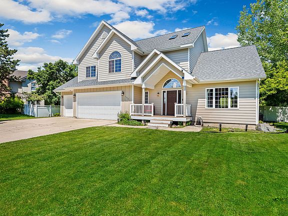 2nd image of 149 River View Dr