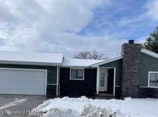 2977 Gale Rd, Eaton Rapids, MI 48827