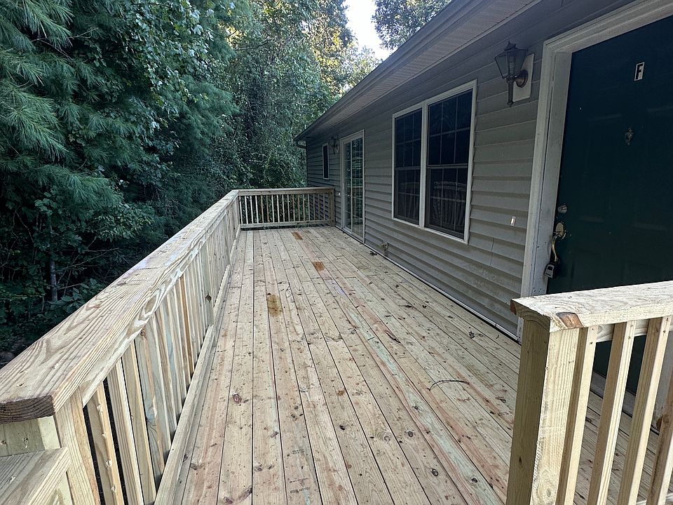 Brand New Private Deck!