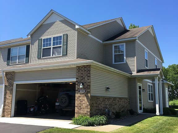 Beautiful 3 Bedroom 2.5 Bath