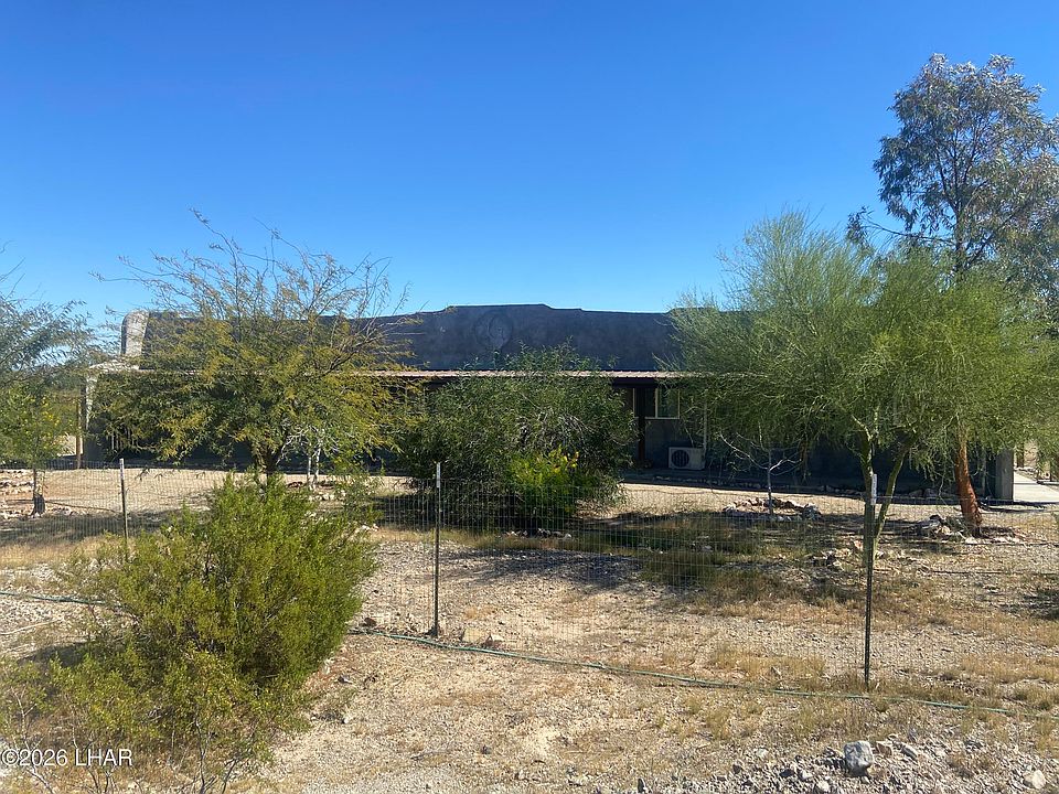 1st image of 43346 Independence Ln