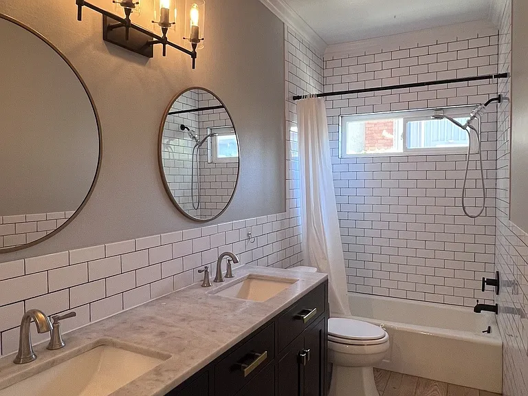 42 Mann St — Photo 11