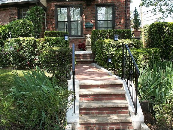 2006 Front Walk Remodel