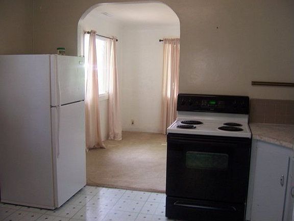 Arched door ways