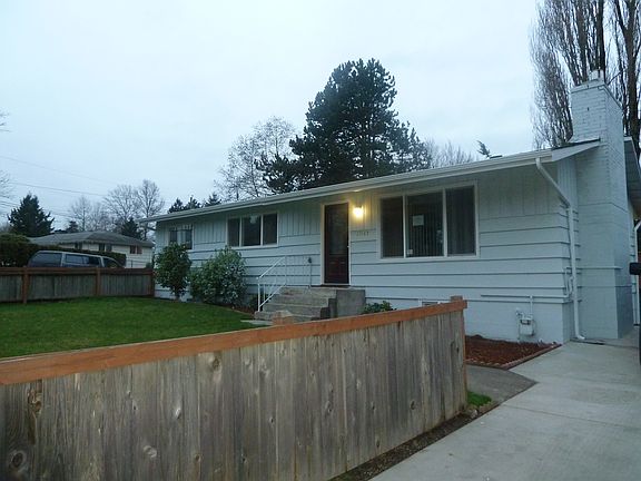 2nd image of 23185 25th Ave S