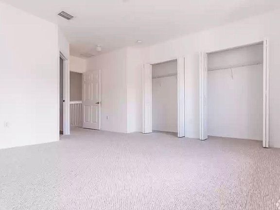 3rd image of 380 NE 4th St #33034