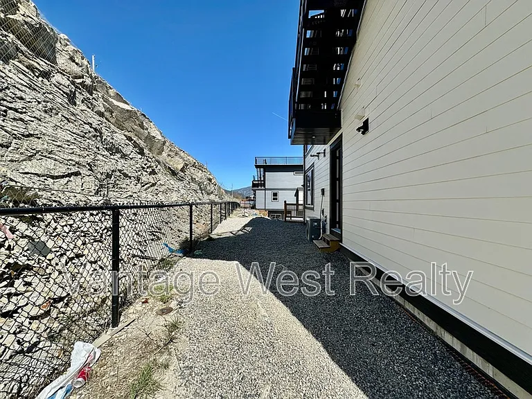 3608 Silver Way — Photo 42