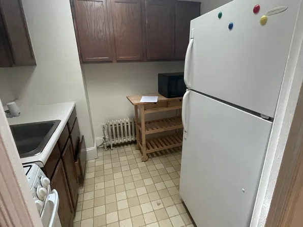 15 2nd St APT 3R, Troy, NY 12180