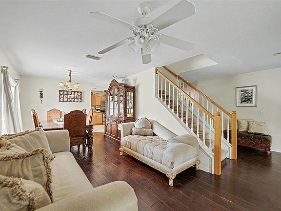 4th image of 15110 HERONGLEN DRIVE