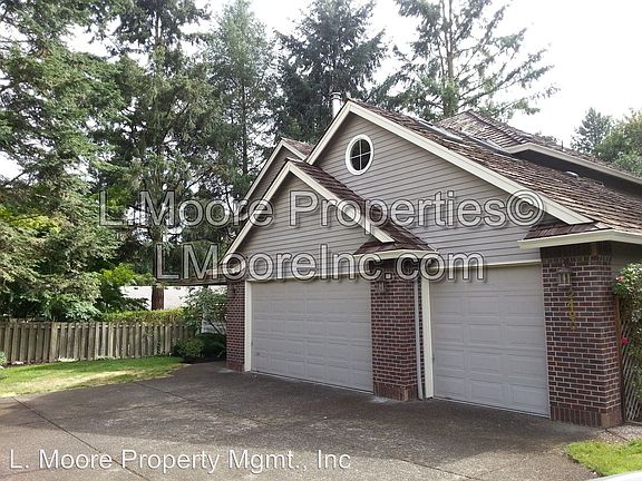2nd image of 2490 Michael Dr