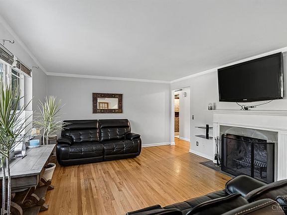 5th image of 113 Marian Ln