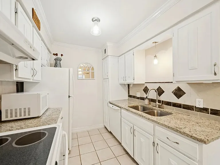 55-7 Holly Dr #S — Photo 7