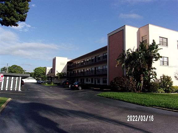 4th image of 5971 Terrace Park Dr N Unit 109