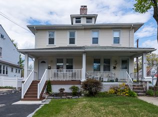 215 E Leamy Ave, Springfield, PA 19064