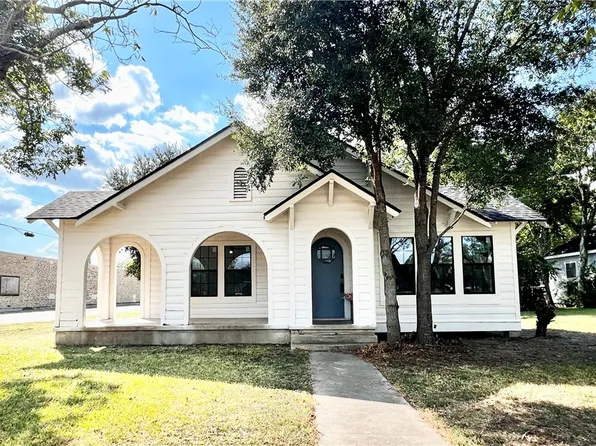 901 N East St, Victoria, TX 77901