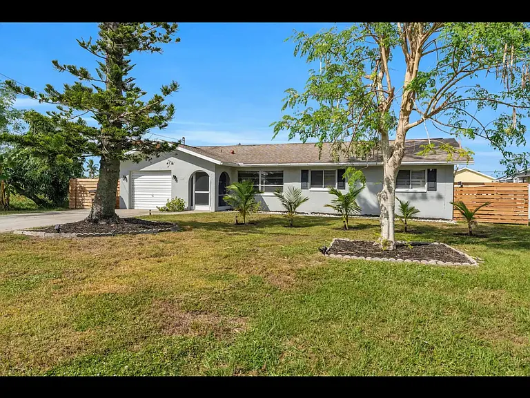 1731 Coral Point Dr — Photo 14
