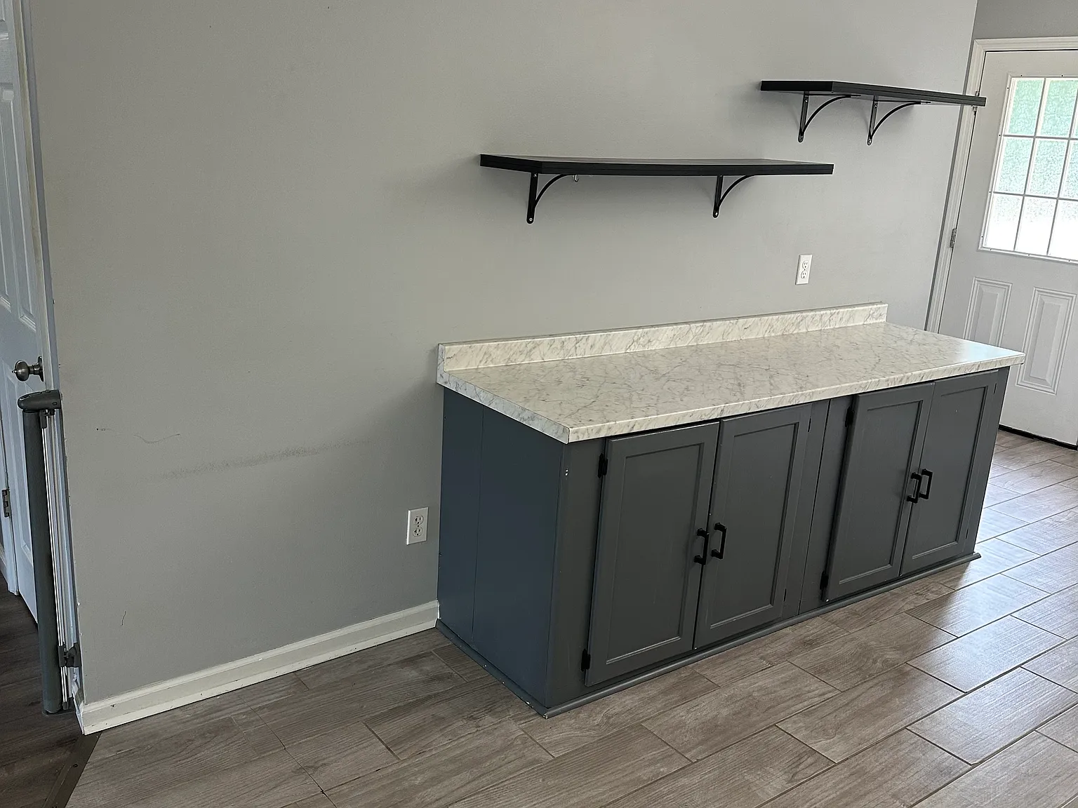 3 bed, 2.5 bath, 1800 sqft, $1,550 — Photo 4