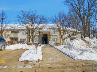 9800 Regatta Dr, Cincinnati, OH 45252