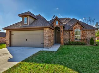 3716 Daisy Ln, Huntsville, TX 77340