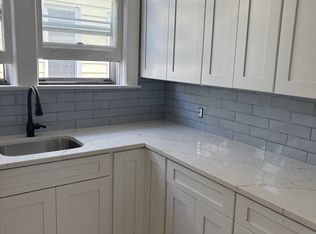 93 N 13th St FLOOR 2, Bloomfield, NJ 07003