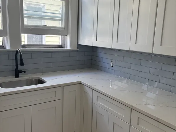 93 N 13th St Floor 2, Bloomfield, NJ 07003