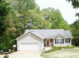 153 Choestoea Rd, Westminster, SC 29693