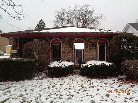 1st image of 460 Greenbay Ave