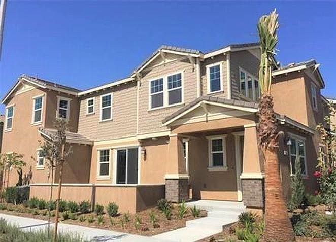 1st image of 6034 Rosewood Way
