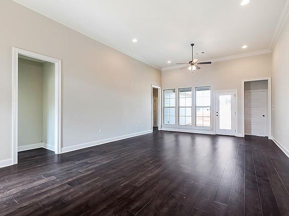 3rd image of 10383 Grand Plaza Dr