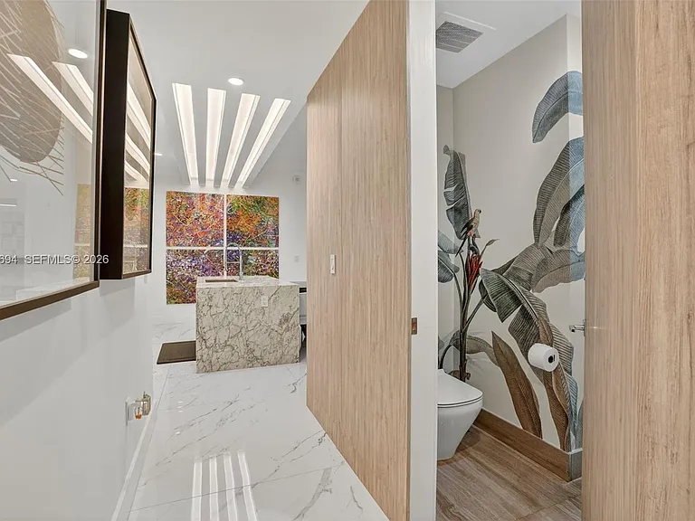 5775 Collins Ave #405 — Photo 6