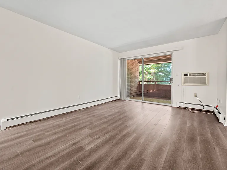 38 Rambling Brook Ln #B6 — Photo 11