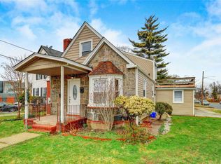 103 Washington Ave #103, Roosevelt, NY 11575