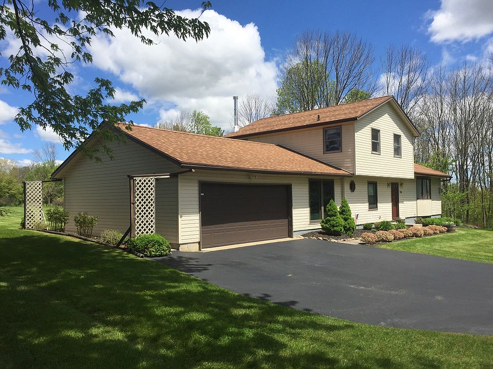 1st image of 256 Fishell Rd
