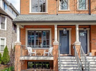 3903 N Leavitt St, Chicago, IL 60618