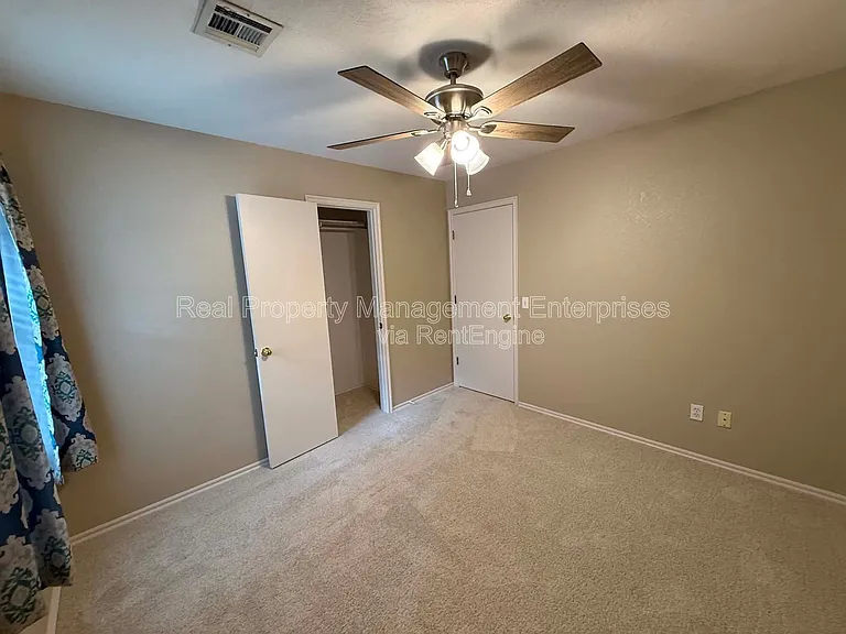 4101 Heritage Place Dr — Photo 20