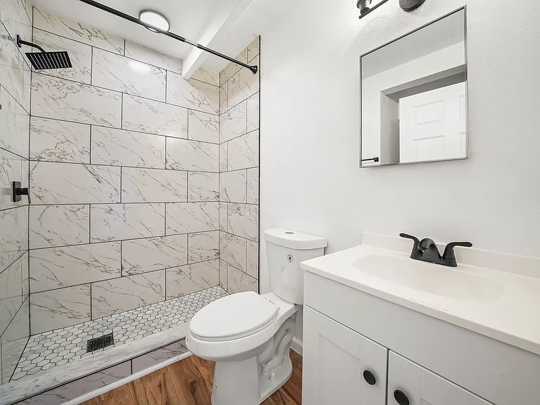 511 Club Cir — Photo 7