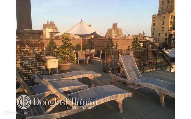 Rented by Douglas Elliman | media 13