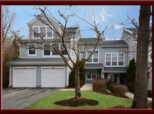 1496 Cornwall Rd, Mahwah, NJ 07430