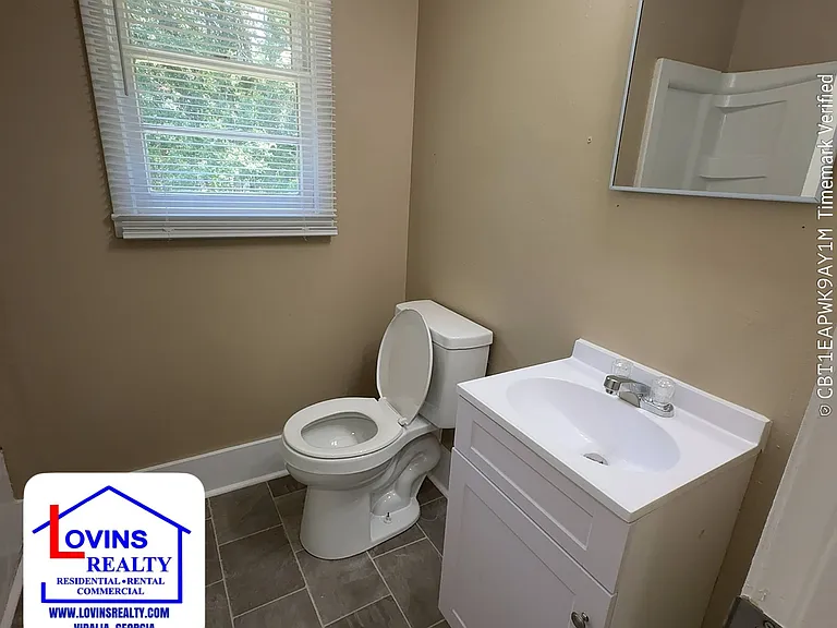 216 Arlington Dr — Photo 6