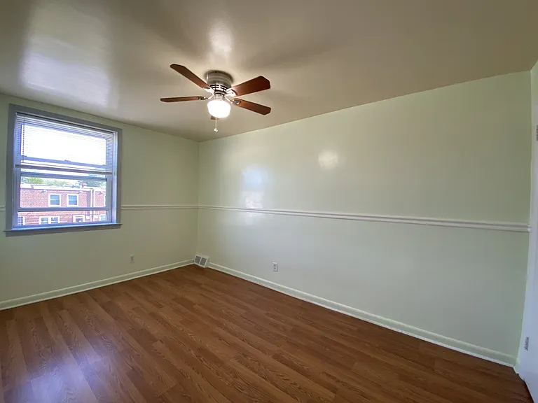11731 Millbrook Rd — Photo 10
