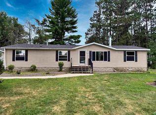 15481 Whispering Pines Ct, Hayward, WI 54843