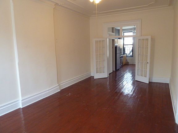 5th image of 90 Vanderbilt Ave APT 2