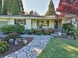 735 Frances Ln, Ashland, OR 97520