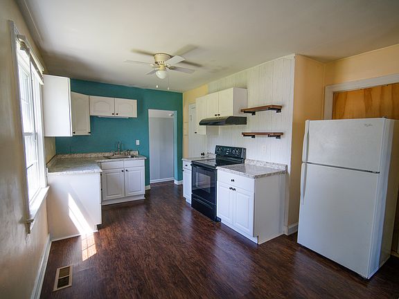 Kitchen comes with electric range, fridge/freezer, and dishwasher
