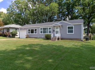 10212 Surf Dr, Saint Louis, MO 63137