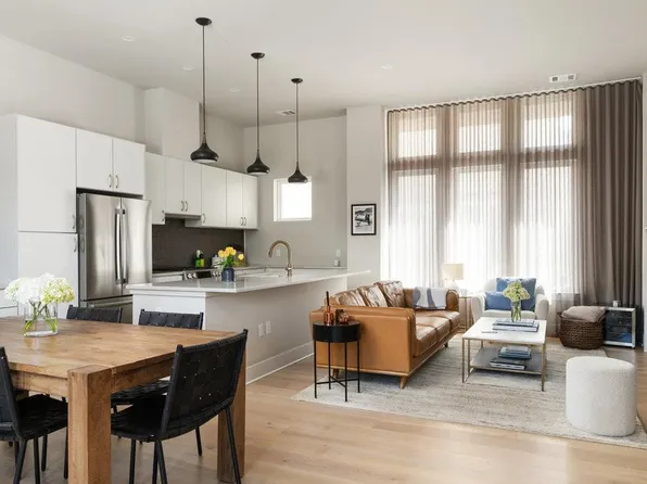 2300 Enfield Rd #303, Austin, TX 78703