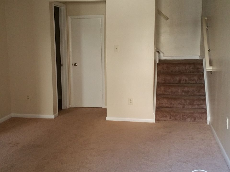 1st image of 1521 Malibu Pl
