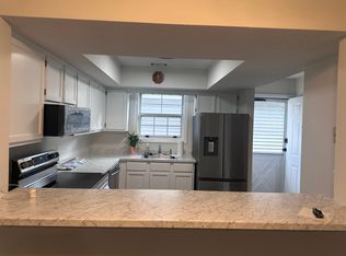 1000 Misty Meadow Ln, South Windsor, CT 06074