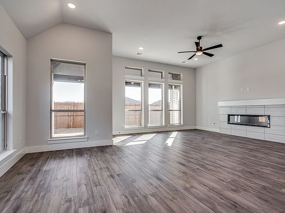 3rd image of 3405 Riverlawn Dr