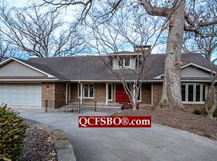 1517 40th Avenue Ct, Rock Island, IL 61201